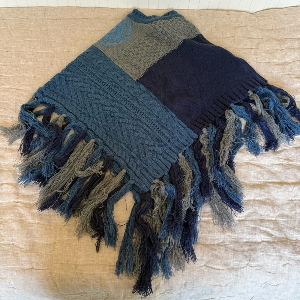 Desigual Poncho Knit Sweater Blue Grey Mandala One Size